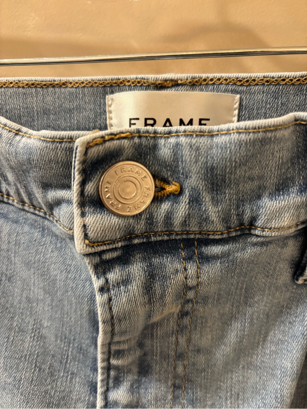 Frame Le High Straight Jeans - Picture 3 of 6